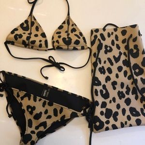 👙 Triangl Leopard Print Bikini (L)